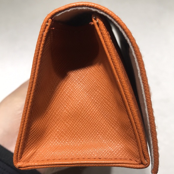 Tory Burch case L6.5’in/H3in/D2.5in⭐️⭐️⭐️⭐️ - Picture 6 of 9